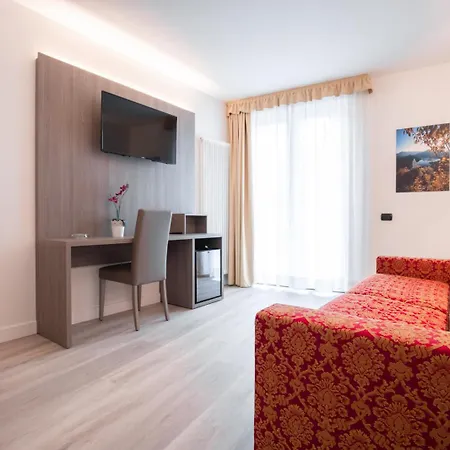 酒店 Panoramic San Carlo Ledro 3*